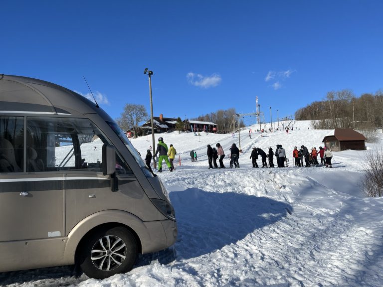 kuutsemae-karavan