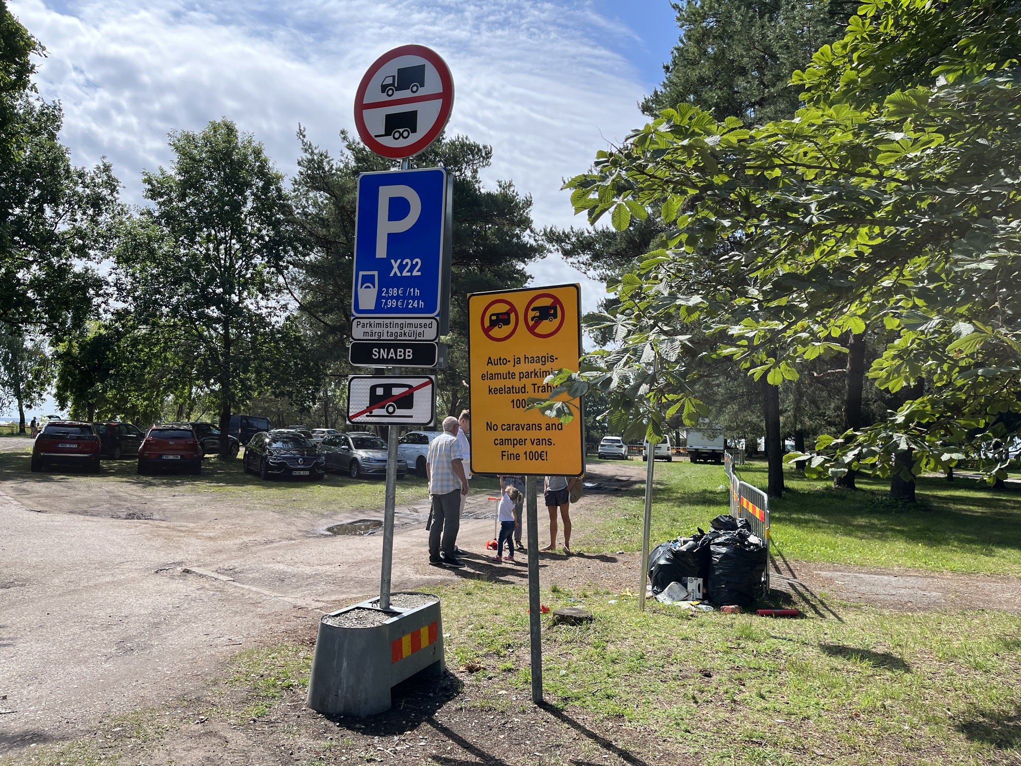 Karavanituristid armastavad Pärnut – aga kas Pärnu armastab neid?