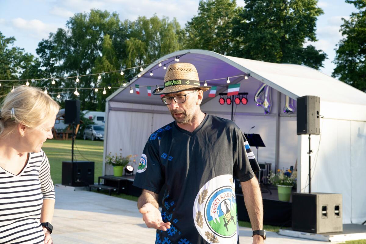 Autor: Dmitri Afanasjev